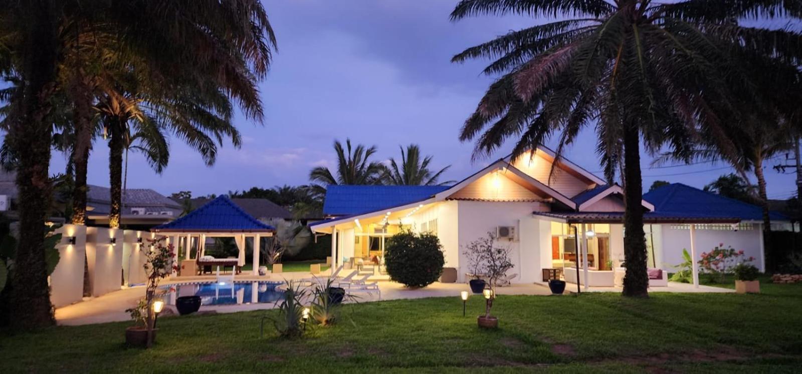 Villa Valentine Phuket Exterior foto